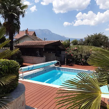 Bed & Breakfast Un Petit Coin De Paradis A Haute Jarrie