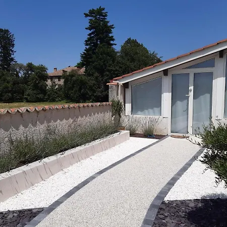 Bed & Breakfast Un Petit Coin De Paradis A Haute *